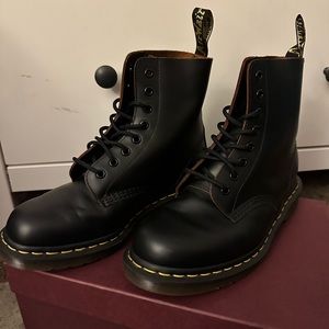 Dr Martens Made in England 1460